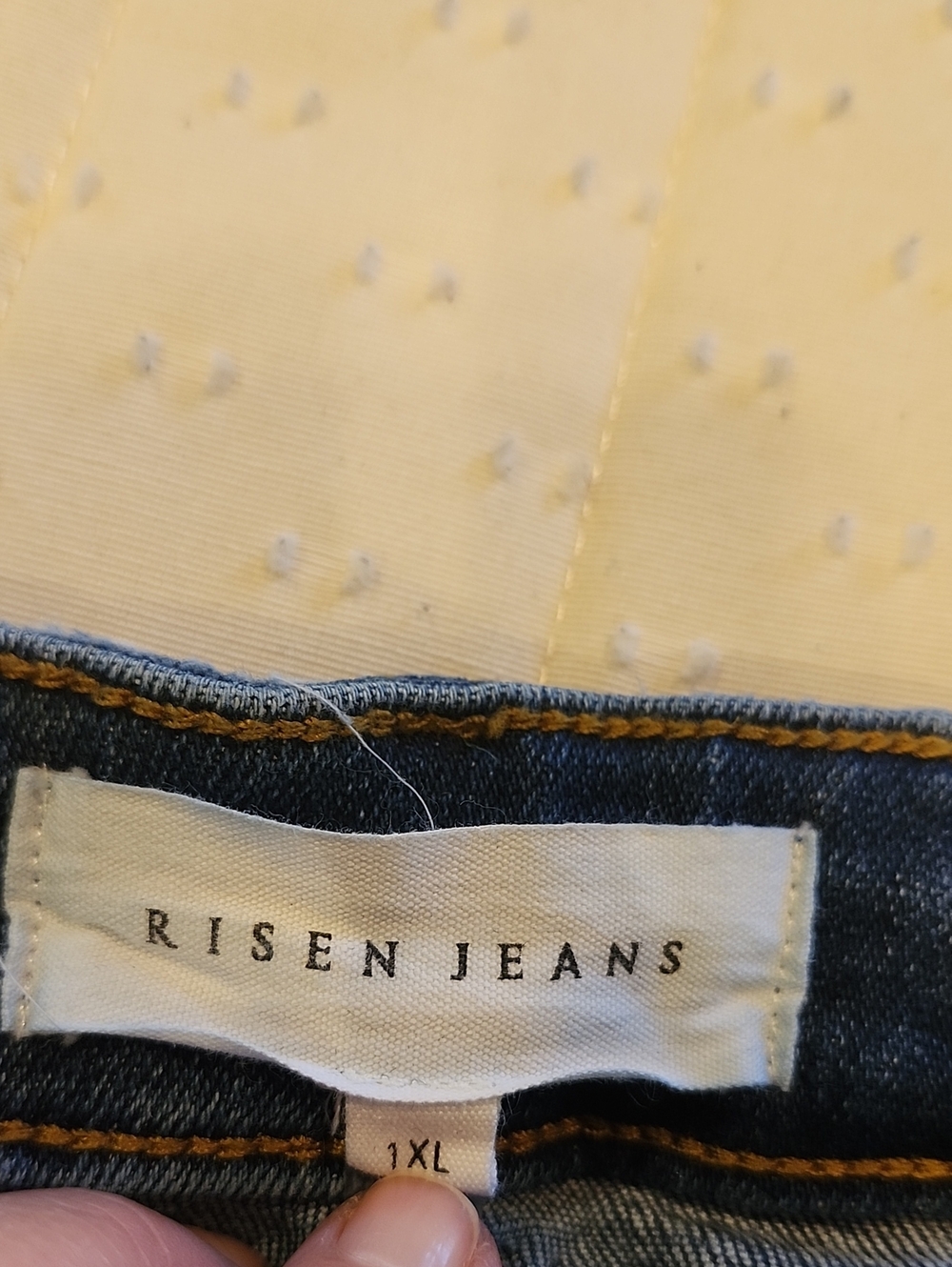 Risen Women's Distressed Blue Jeans Flare Bottom Sz 1X - Picture 7 of 12